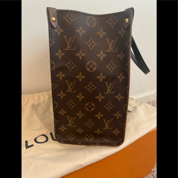 🤎🖤Louis Vuitton On The Go MM🖤🤎 - Picture 3 of 9